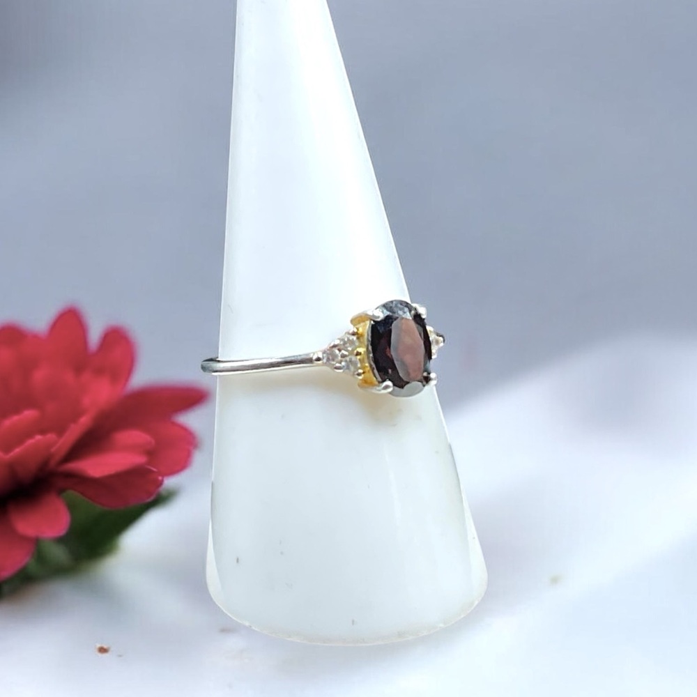 🌺Vintage Sterling & Garnet Ring - Picture 3 of 11